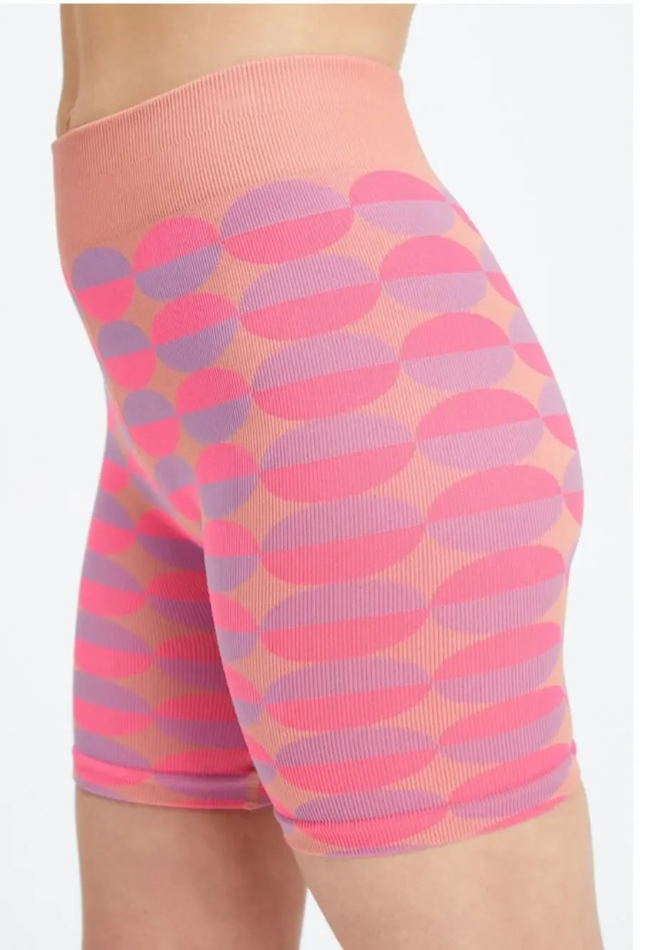 Fabletics Seamless High Waisted 9'' Rib Short Womens Small Pink Rave Geo New